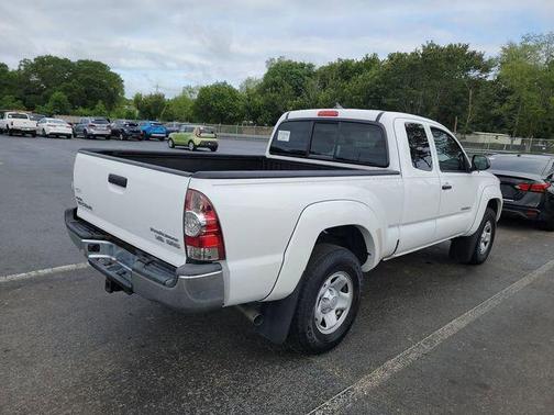 Super White 2015 Toyota Tacoma PreRunner