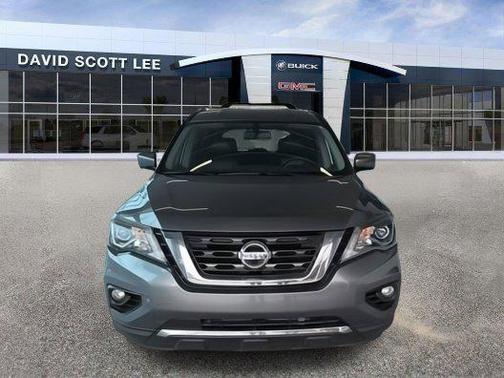 2020 Nissan Pathfinder SL 2WD