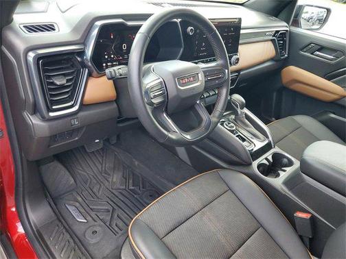2023 GMC Canyon Base