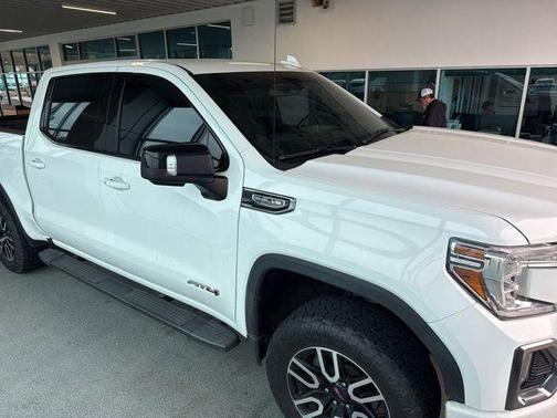 Summit White 2019 GMC Sierra 1500 AT4