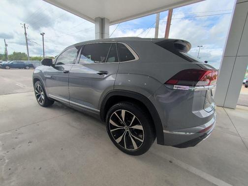 Gray 2025 Volkswagen Atlas Cross Sport 2.0T SEL Premium