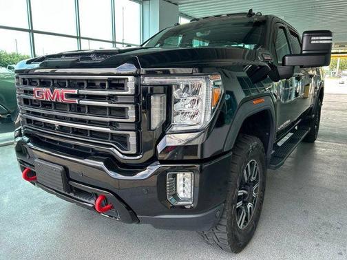 Black 2020 GMC Sierra 2500 AT4
