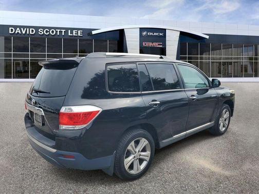 Black 2013 Toyota Highlander Limited