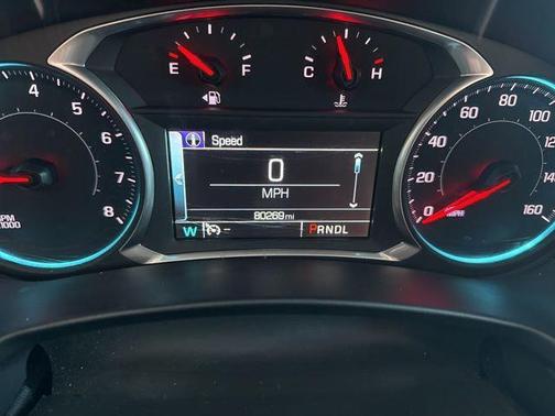 White 2018 Chevrolet Equinox Premier w/2LZ