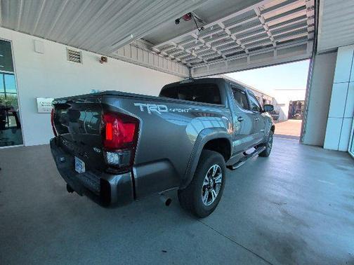 2018 Toyota Tacoma SR5