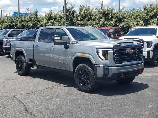 Sterling Metallic 2024 GMC Sierra 3500 AT4