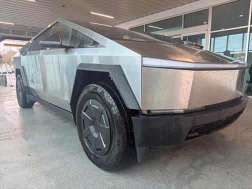 2025 Tesla Cybertruck All-Wheel Drive