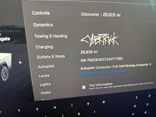 2025 Tesla Cybertruck All-Wheel Drive