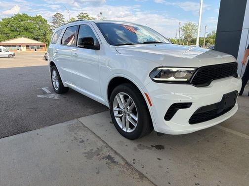 White Knuckle Clearcoat 2024 Dodge Durango GT Plus