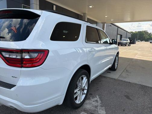 White Knuckle Clearcoat 2024 Dodge Durango GT Plus