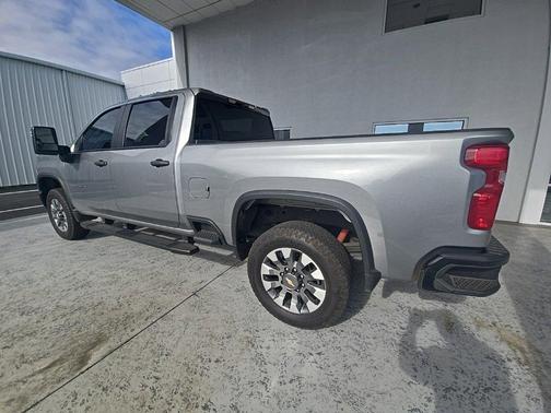 2024 Chevrolet Silverado 2500 Custom