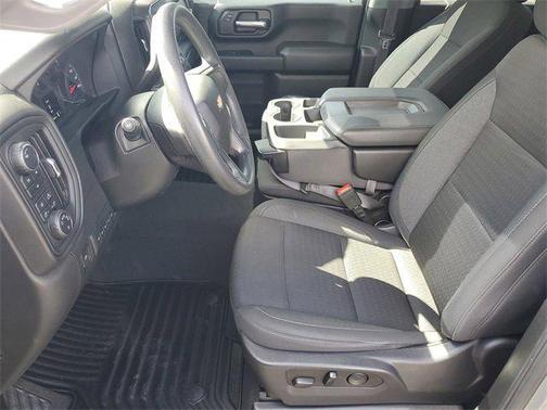 2024 Chevrolet Silverado 2500 Custom