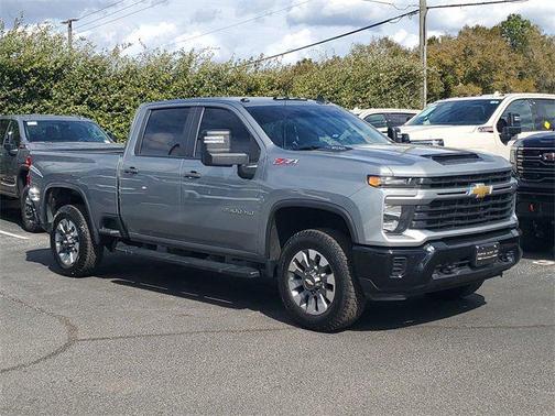 2024 Chevrolet Silverado 2500 Custom
