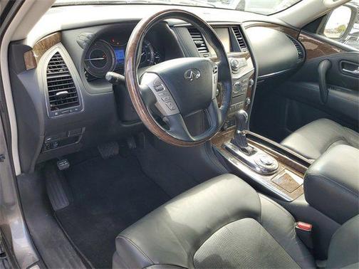 2017 INFINITI QX80 Base