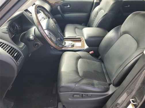 2017 INFINITI QX80 Base