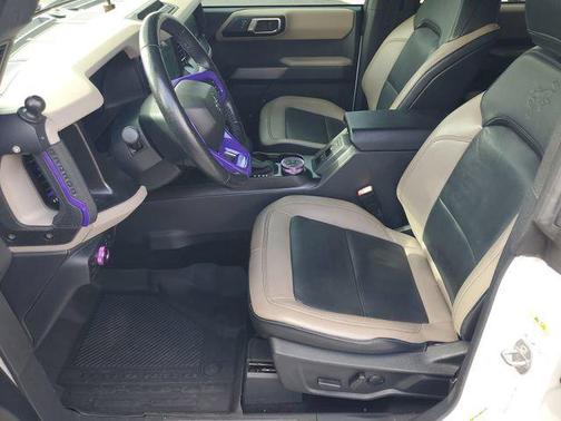 Oxford White 2022 Ford Bronco Wildtrak