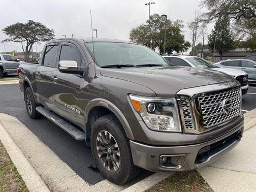 2018 Nissan Titan Platinum Reserve