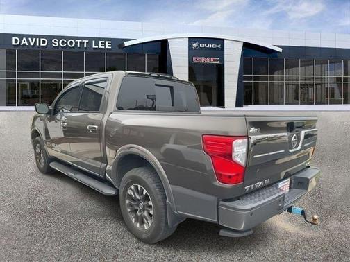 2018 Nissan Titan Platinum Reserve