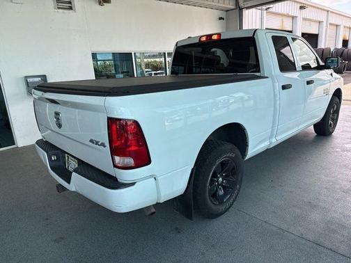 Bright White Clearcoat 2019 RAM 1500 Express