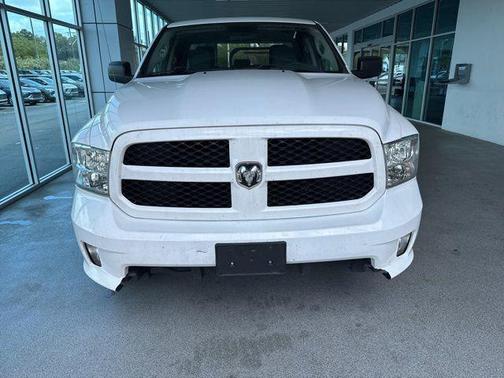 Bright White Clearcoat 2019 RAM 1500 Express