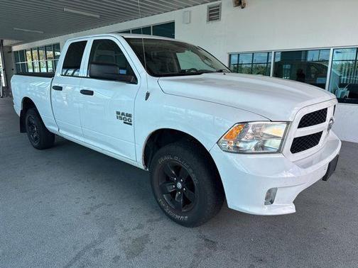 Bright White Clearcoat 2019 RAM 1500 Express