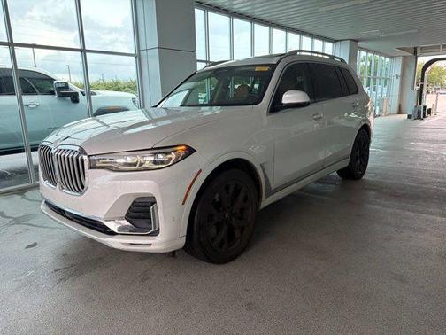 White 2019 BMW X7 xDrive40i