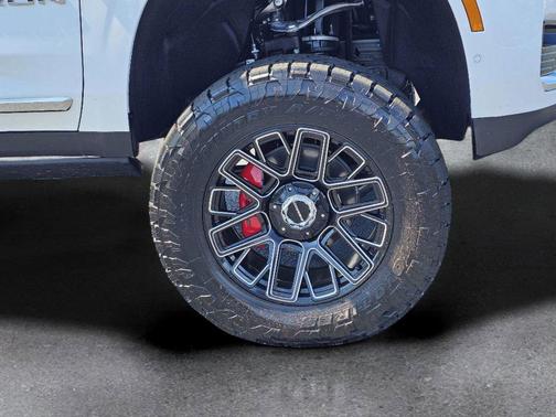 Summit White 2026 GMC Yukon 4WD Elevation
