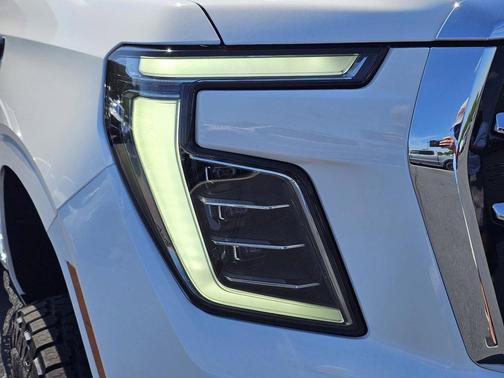 Summit White 2026 GMC Yukon 4WD Elevation