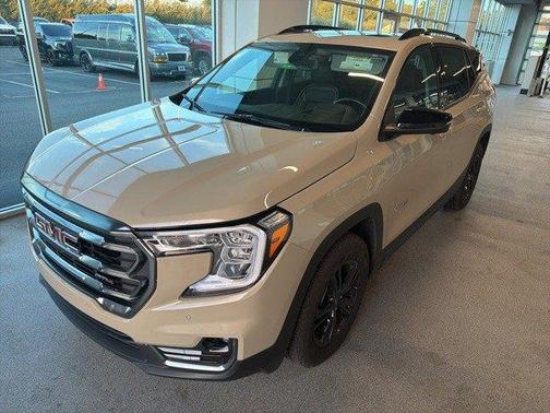 2022 GMC Terrain AWD AT4