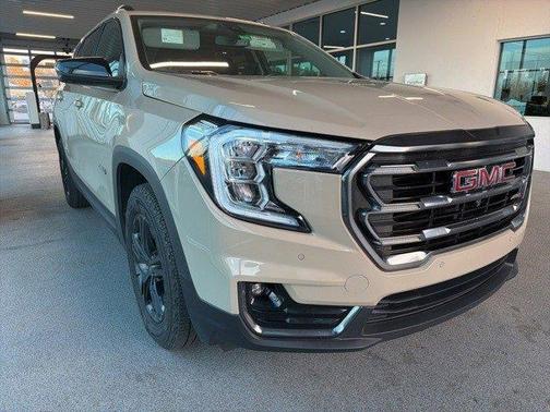 2022 GMC Terrain AWD AT4