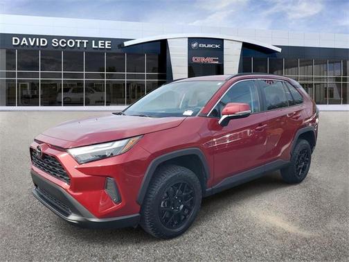 2023 Toyota RAV4 XLE