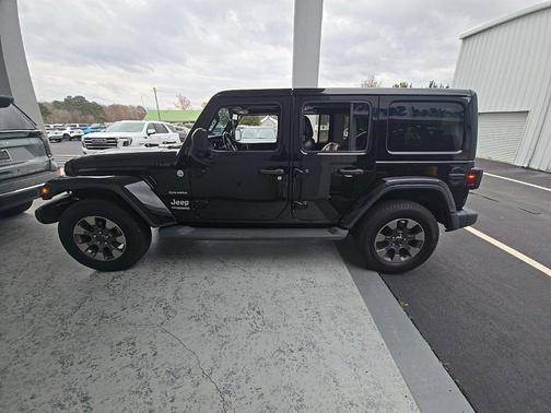 2020 Jeep Wrangler Unlimited Sahara