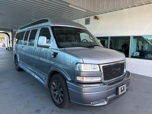 2025 GMC Savana 2500 Work Van