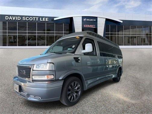 2025 GMC Savana 2500 Work Van