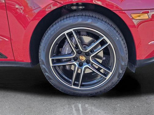 Carmine Red 2021 Porsche Macan Macan S