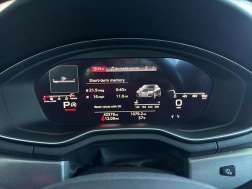 2023 Audi A4 Prestige 45 TFSI S line quattro S tronic
