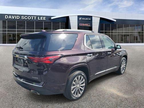 Black Cherry Metallic 2023 Chevrolet Traverse Premier