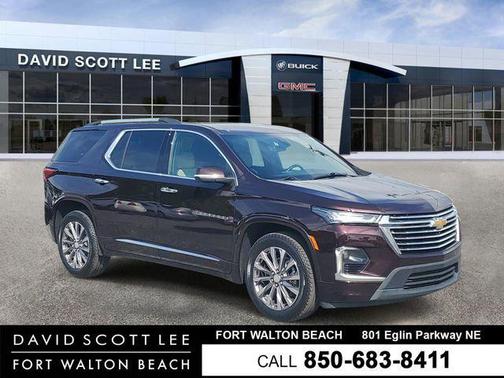 Black Cherry Metallic 2023 Chevrolet Traverse Premier