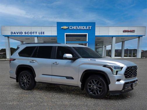 2024 Toyota Sequoia SR5