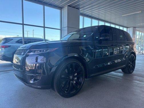 2025 Land Rover Range Rover Sport SE