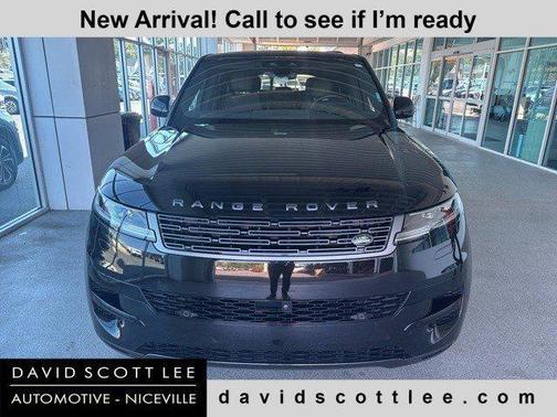 2025 Land Rover Range Rover Sport SE