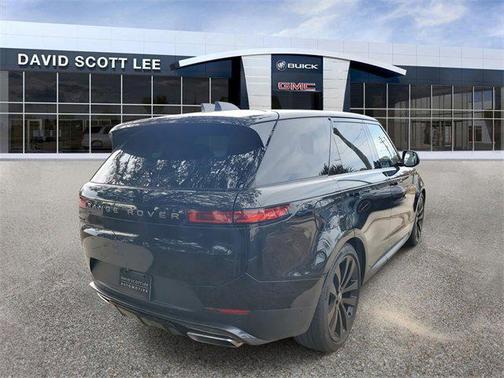 2025 Land Rover Range Rover Sport SE