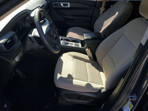 Carbonized Gray Metallic 2021 Ford Explorer Base