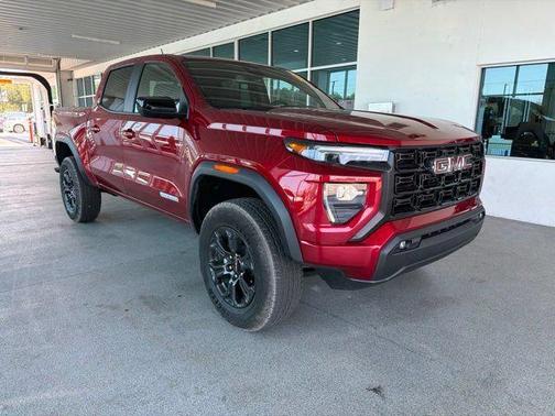 Volcanic Red Tintcoat 2025 GMC Canyon Elevation