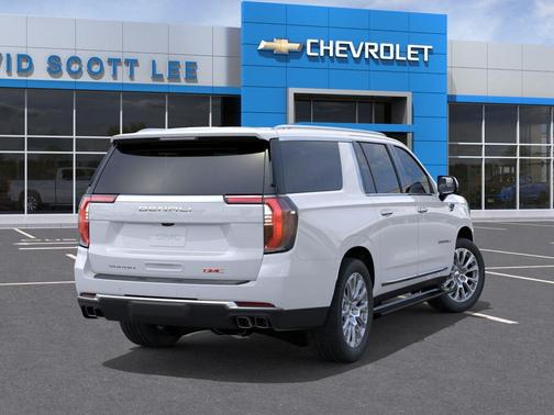 Glacier White Tricoat 2026 GMC Yukon XL Denali