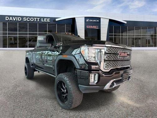 Black 2021 GMC Sierra 2500 Denali