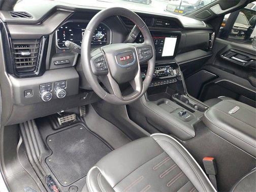 2025 GMC Sierra 2500 AT4X