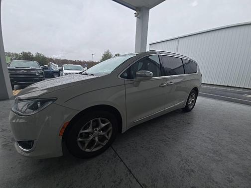 2019 Chrysler Pacifica Limited