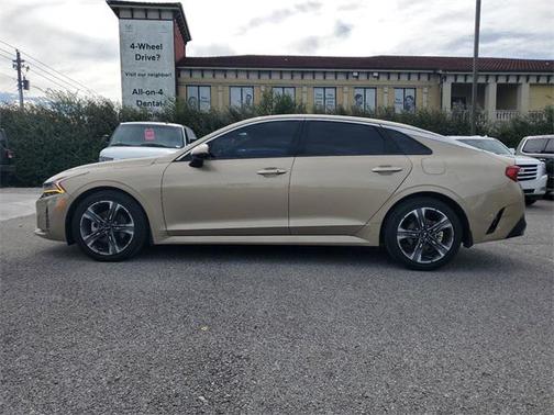 2021 Kia K5 EX