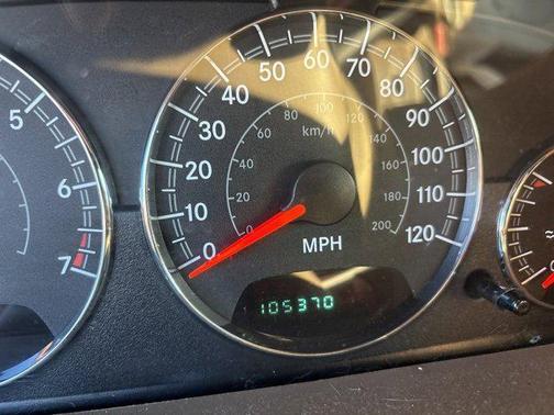 2004 Chrysler Sebring Base